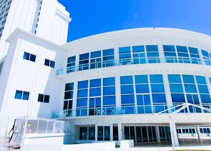 Castle Ph3 Villa Miami Beach